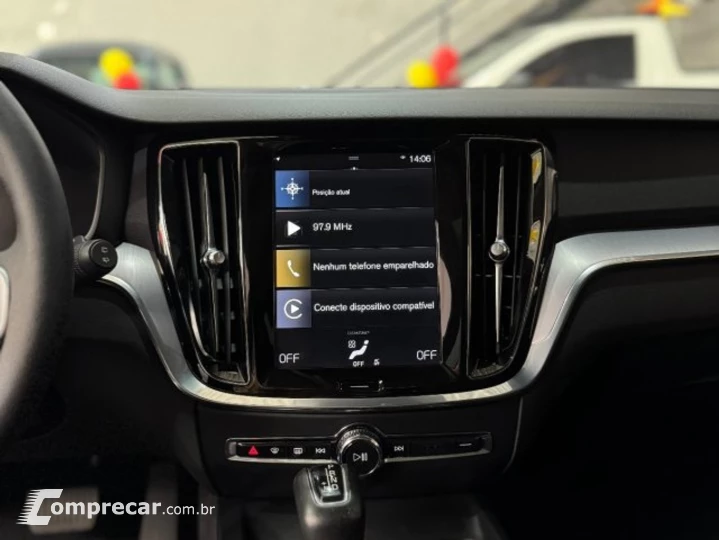 V60 2.0 T5 GASOLINA MOMENTUM GEARTRONIC