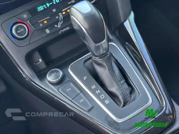 FOCUS 2.0 TITANIUM 16V FLEX 4P POWERSHIFT