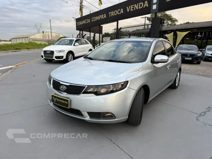 CERATO 1.6 EX3 Sedan 16V