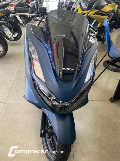 PCX 160 DLX