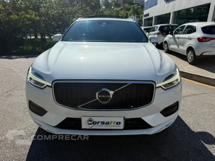 XC60 2.0 D5 Momentum AWD Geartronic