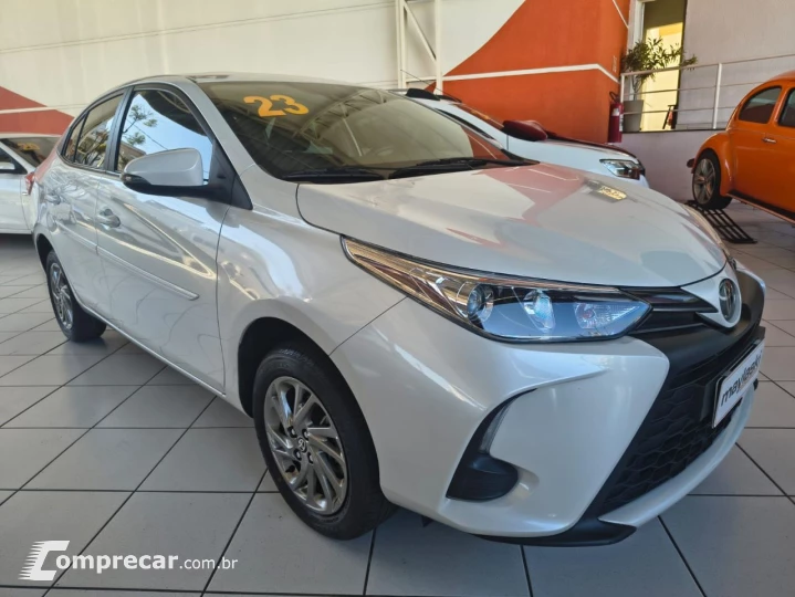 Yaris Sedan 1.5 16V 4P FLEX XS MULTIDRIVE AUTOMÁTICO CVT