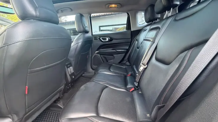 Compass 2.0 16V 4P TRAILHAWK TURBO DIESEL 4X4 AUTOMÁTICO