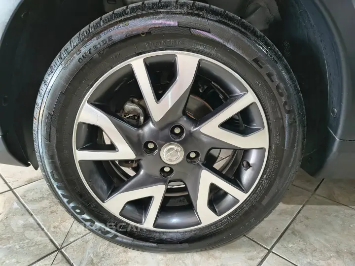 KICKS S1.6 CVT