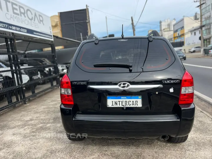 TUCSON 2.0 MPFI GLS 4X2 16V 143cv 2WD