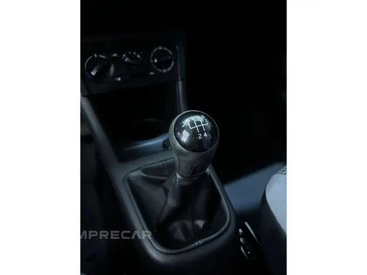 UP 1.0 TSI MOVE UP 12V FLEX 4P MANUAL