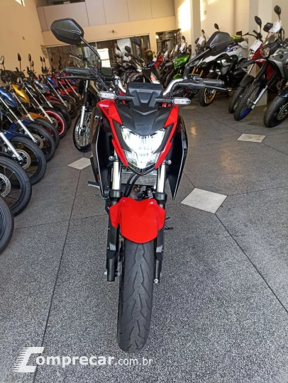 CB 300F Twister Flex