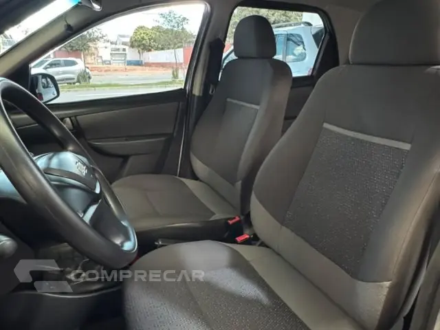 CELTA - 1.0 MPFI LT 8V 4P MANUAL
