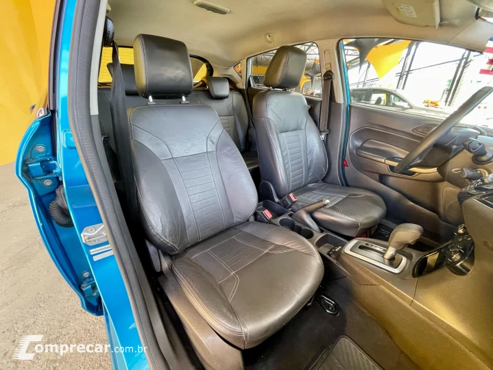 FIESTA 1.6 Titanium Hatch 16V