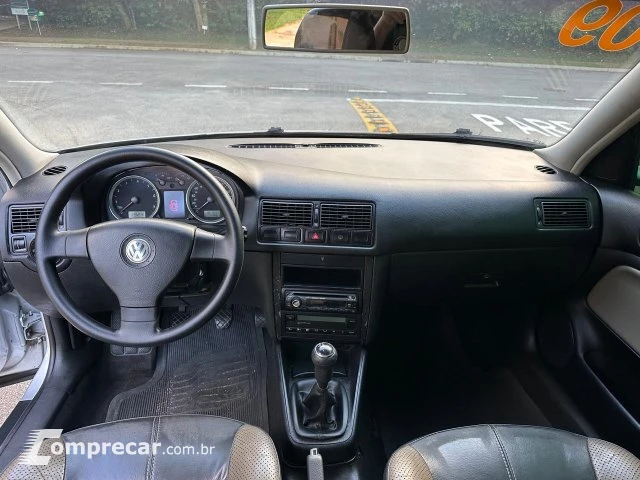 GOLF - 1.6 MI SPORTLINE 8V 4P MANUAL