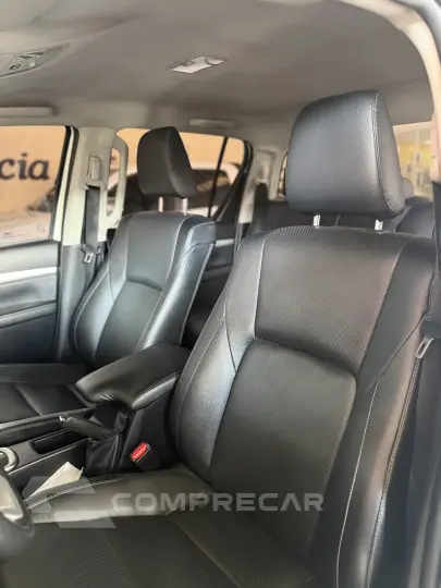 HILUX 2.8 D-4d Turbo CD SRX Plus 4X4