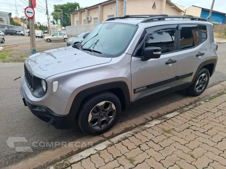 Renegade 1.8 16V Flex 4P Automático