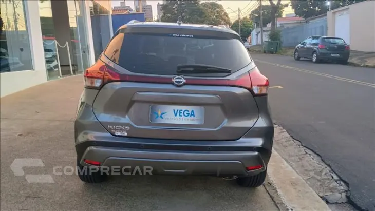 KICKS PLAY 1.6 16vstart Advance Plus