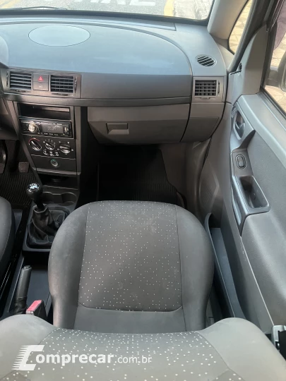 MERIVA 1.4 MPFI JOY 8V