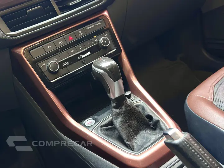 T-CROSS 1.0 200 TSI TOTAL FLEX COMFORTLINE AUTOMÁTICO