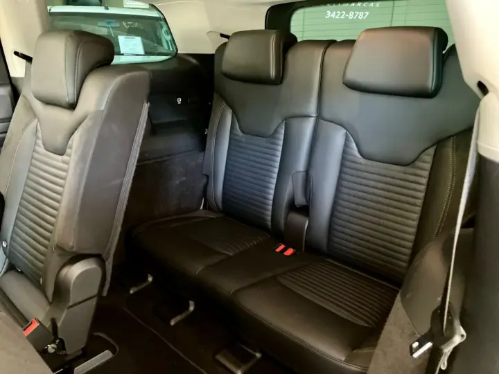 Commander 1.3 16V 4P FLEX T270 LIMITED TURBO AUTOMÁTICO