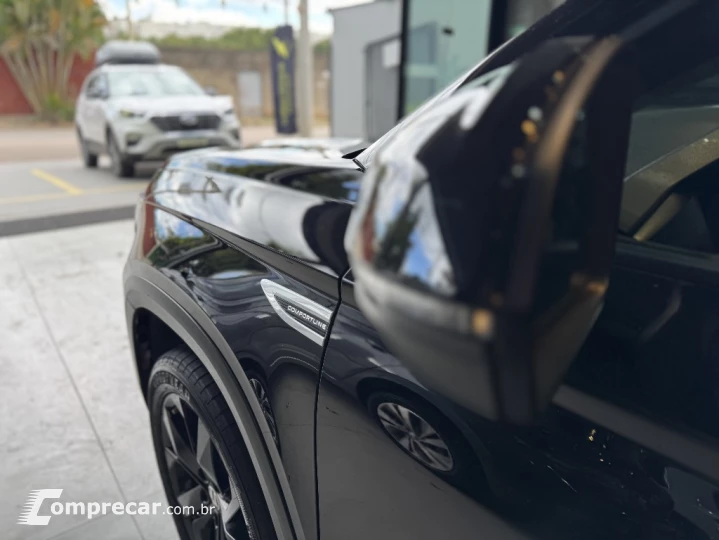 TAOS 1.4 250 TSI TOTAL FLEX COMFORTLINE AUTOMÁTICO