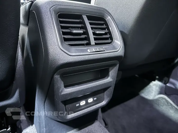 TAOS 1.4 250 TSI TOTAL FLEX COMFORTLINE AUTOMÁTICO