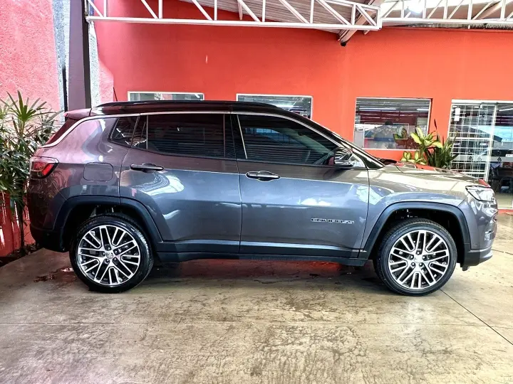 COMPASS 1.3 T270 TURBO FLEX LIMITED AT6