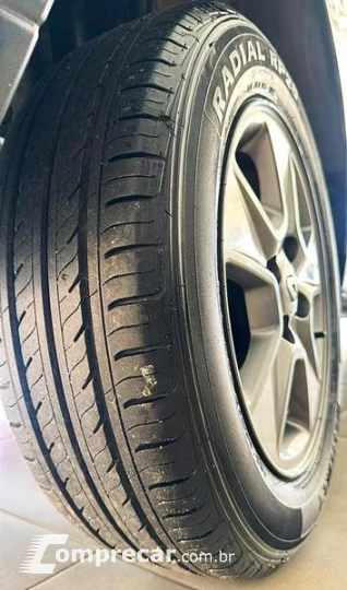 SANDERO EXPR 10