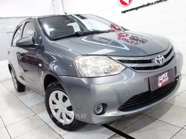 ETIOS HATCH - 1.3 X 16V 4P MANUAL