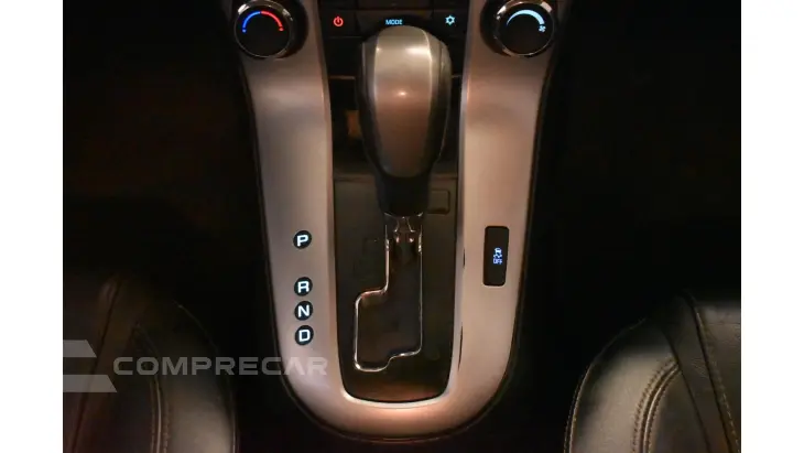 CRUZE SEDAN - 1.8 LT 16V 4P AUTOMÁTICO