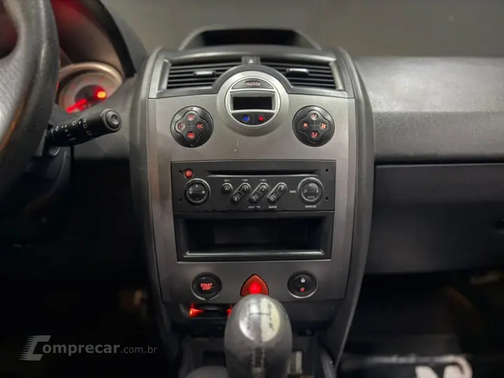 MEGANE 1.6 DYNAMIQUE GRAND TOUR 16V FLEX 4P MANUAL