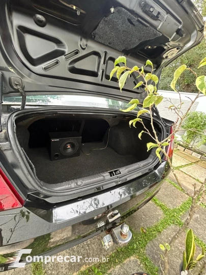 FIESTA 1.6 MPI Class Sedan 8V