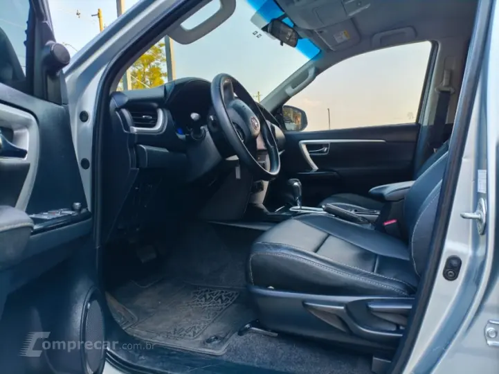 HILUX SW4 2.7 SR 4X2 16V