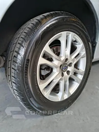XC60 2.0 T5 MOM
