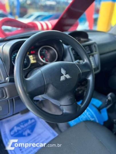 PAJERO TR4