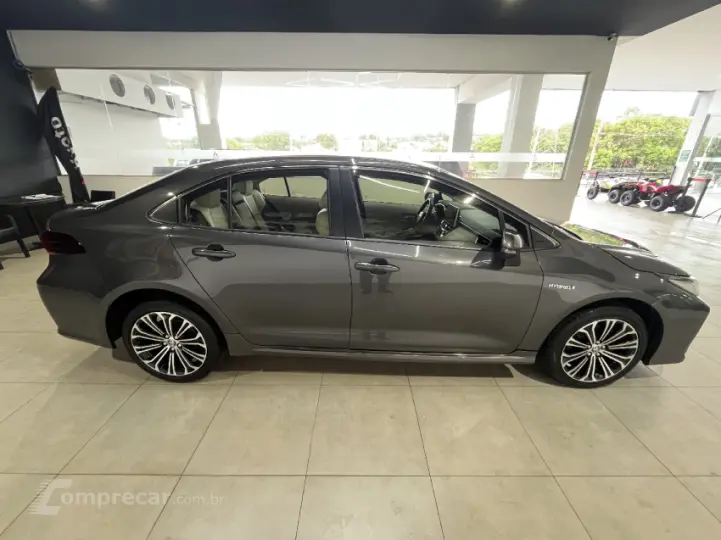 COROLLA 1.8 VVT-I Hybrid Altis Premium