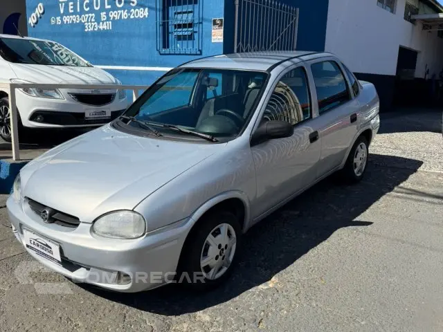 CLASSIC - 1.0 MPFI LIFE 8V 4P MANUAL