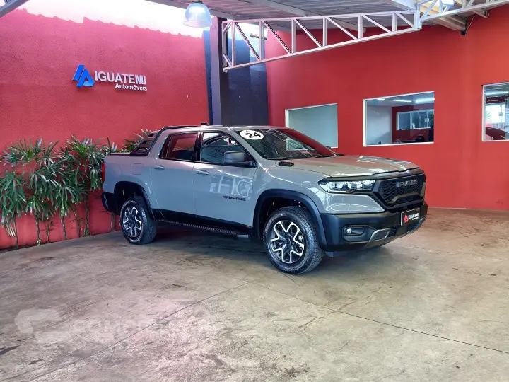 RAMPAGE 2.0 TURBO DIESEL REBEL 4X4 AUTOMÁTICO