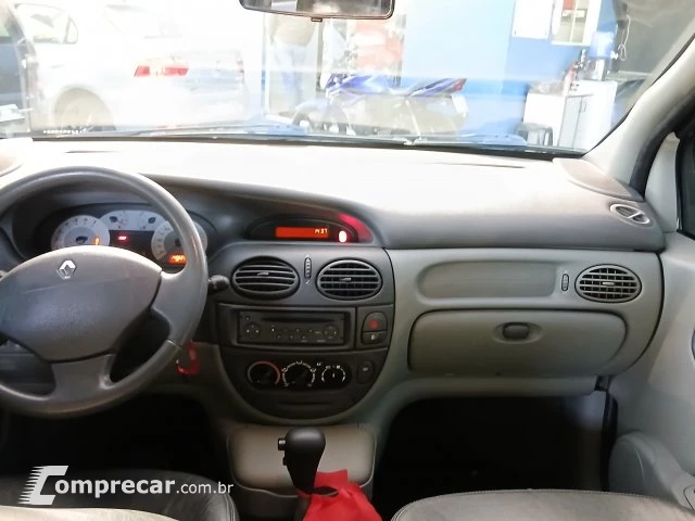 SCÉNIC - 1.6 EXPRESSION 16V 4P AUTOMÁTICO
