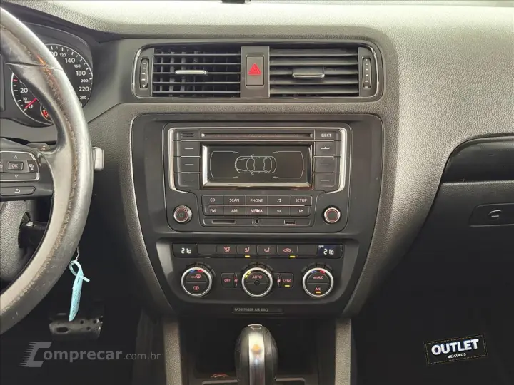 JETTA 2.0 COMFORTLINE FLEX 4P TIPTRONIC