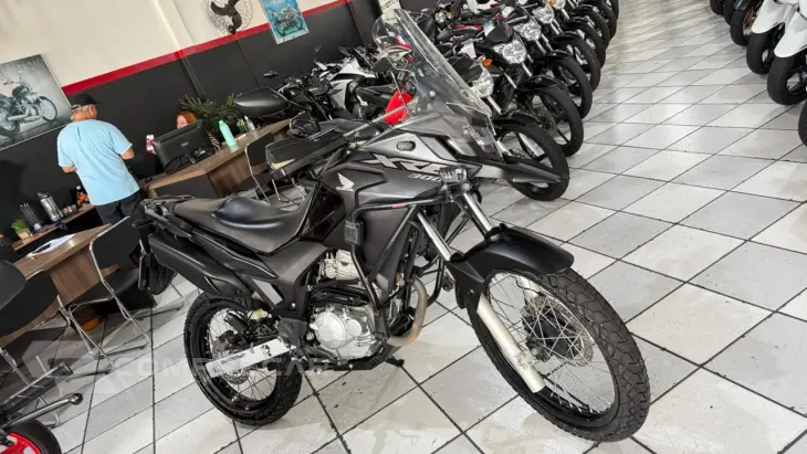 XRE 300 ABS