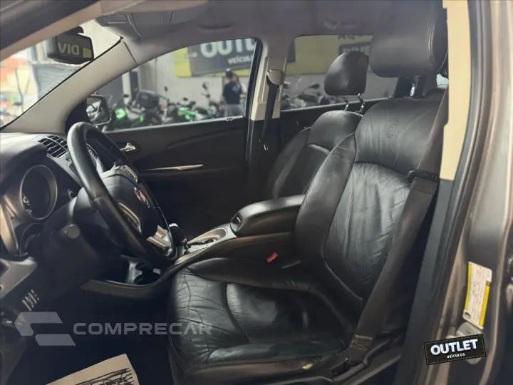 FREEMONT 2.4 EMOTION 16V GASOLINA 4P AUTOMÁTICO