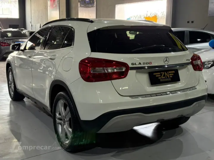 GLA 200 1.6 CGI FLEX STYLE 7G-DCT