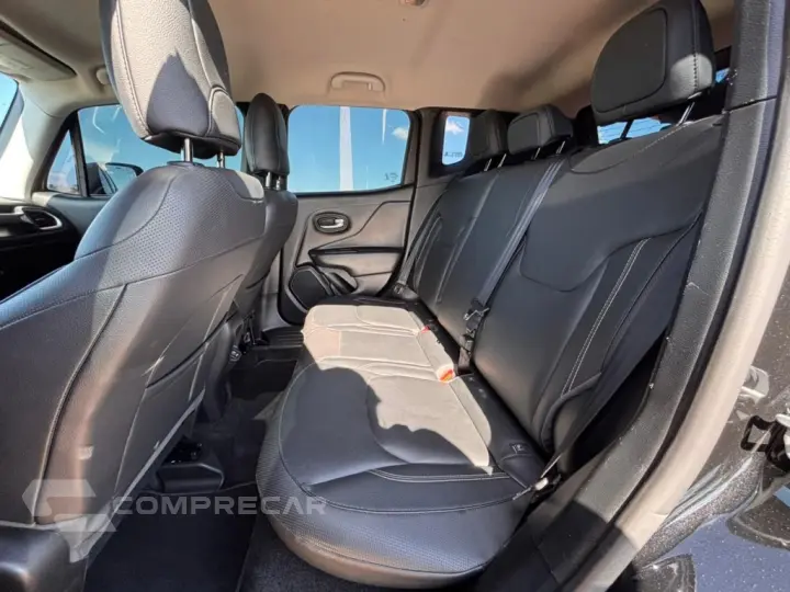 RENEGADE 1.8 16V FLEX LONGITUDE 4P AUTOMÁTICO