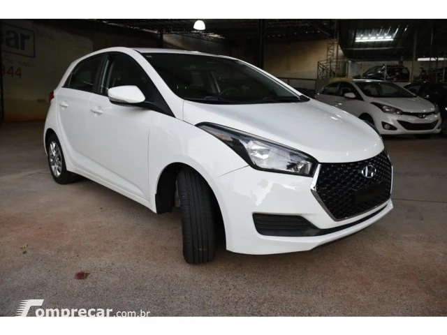 HB20 - 1.0 COMFORT PLUS 12V 4P MANUAL