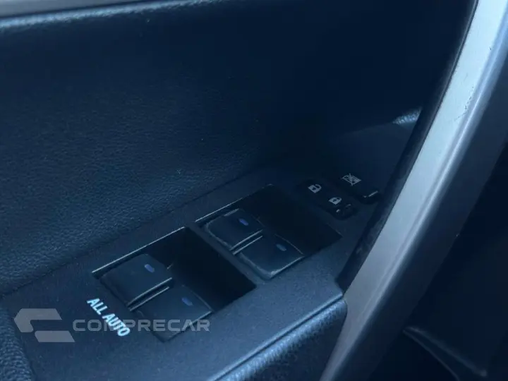 Corolla XEi 2.0 Flex 16V Aut.