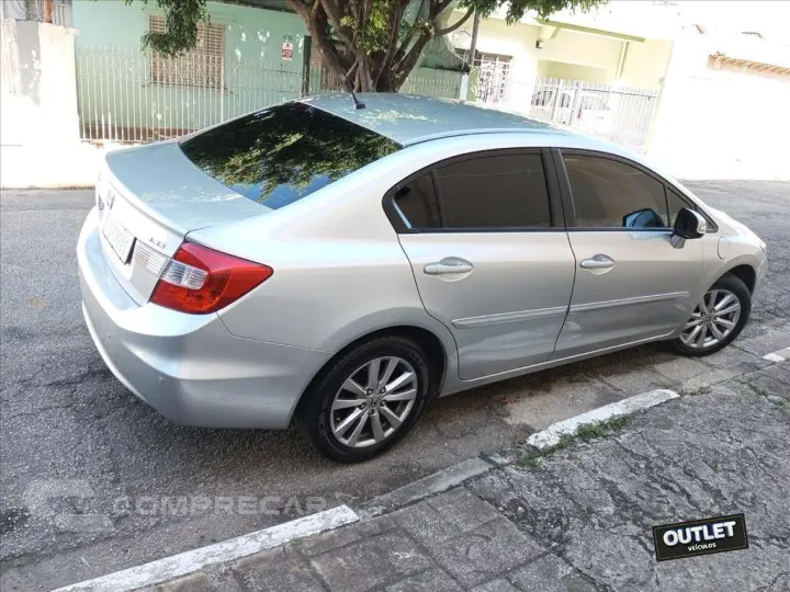 CIVIC 1.8 LXS 16V FLEX 4P AUTOMÁTICO