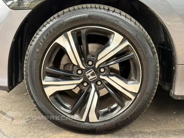 CIVIC TOURING CVT