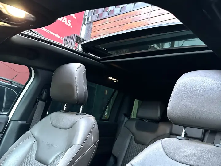 COMMANDER 1.3 T270 TURBO FLEX OVERLAND AT6