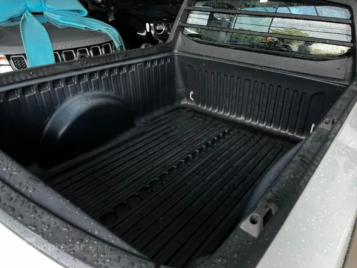 Saveiro Robust 1.6 Total Flex 8V