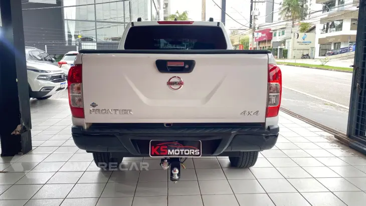 NISSAN FRONTIER 2.3 16V TURBO S CD 4X4