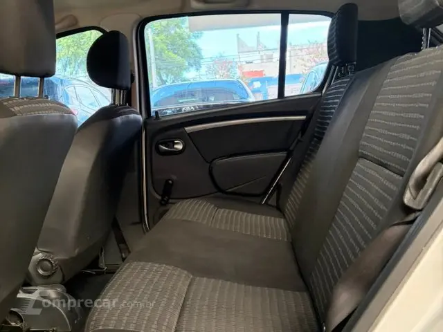 SANDERO - 1.6 EXPRESSION 16V 4P MANUAL
