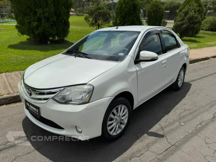 Etios Sedan 1.5 XLS