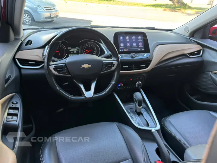 ONIX 1.0 Turbo Plus Premier